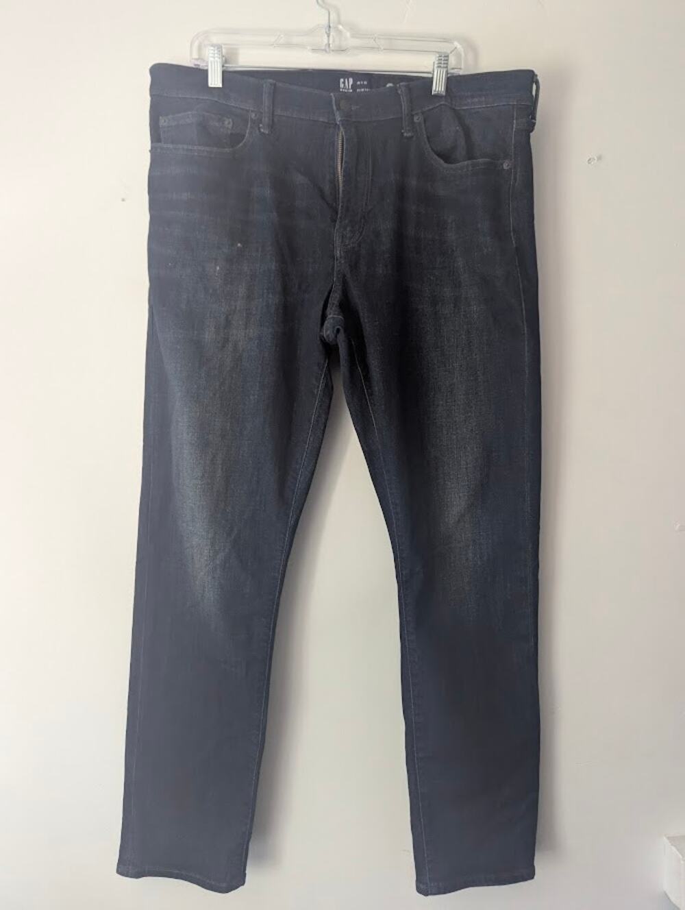 GAP Denim Men's Jeans 38x30 Dark Wash Slim Taper Blue Stretch Casual Pants
